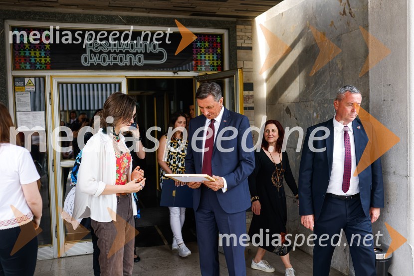  ... ;  Borut Pahor, predsednik Republike SlovenijeFestival lepote v Pionirskem domu