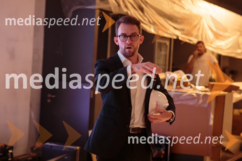  Lucas Langhammer, direktor podjetja Cineplexx v SlovenijiNovinarska konferenca pred otvoritvijo Cineplexx kina v Supernovi Ljubljana
