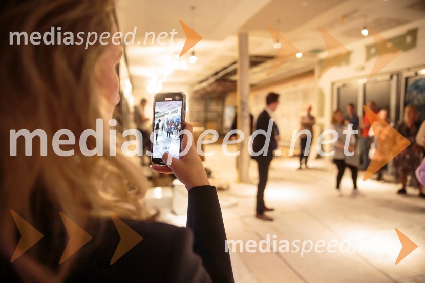 Novinarska konferenca pred otvoritvijo Cineplexx kina v Supernovi Ljubljana