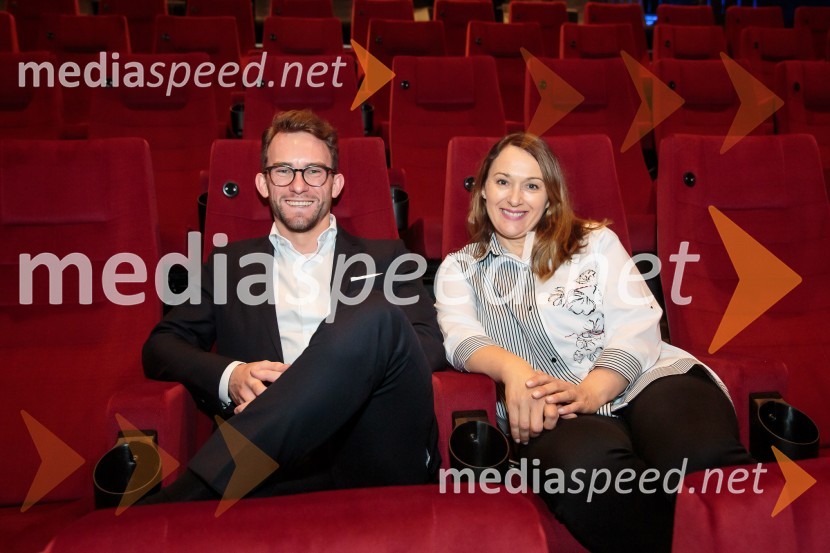  Lucas Langhammer, direktor podjetja Cineplexx v Sloveniji;  Nina Hočevar, marketing CineplexxNovinarska konferenca pred otvoritvijo Cineplexx kina v Supernovi Ljubljana