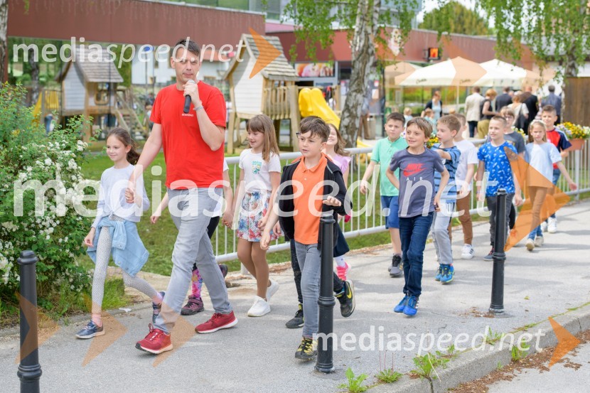 3D zebra za večjo varnost zdaj tudi v Mariboru pri Osnovni šoli Kamnica