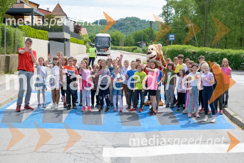 3D zebra za večjo varnost zdaj tudi v Mariboru pri Osnovni šoli Kamnica