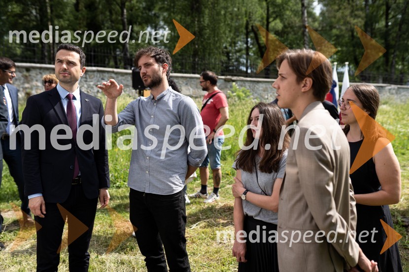 Odprtje razstave natečajnih rešitev za park Slovenske himne