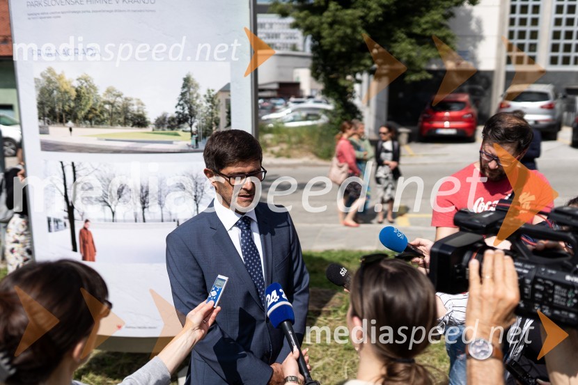  Matjaž Rakovec, župan Mestne občine KranjOdprtje razstave natečajnih rešitev za park Slovenske himne