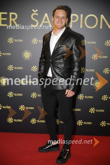  Tim  Mastnak, deskar na snegu Večer šampionov Smučarske zveze Slovenije 2022