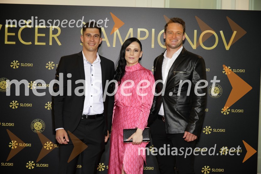  Žan Kranjec, smučar;  Gloria Kotnik, deskarka na snegu ;  Tim  Mastnak, deskar na snegu Večer šampionov Smučarske zveze Slovenije 2022