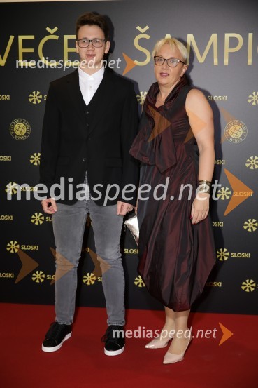 Večer šampionov Smučarske zveze Slovenije 2022