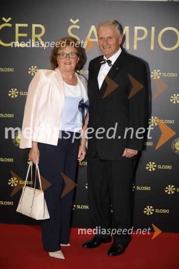 Večer šampionov Smučarske zveze Slovenije 2022