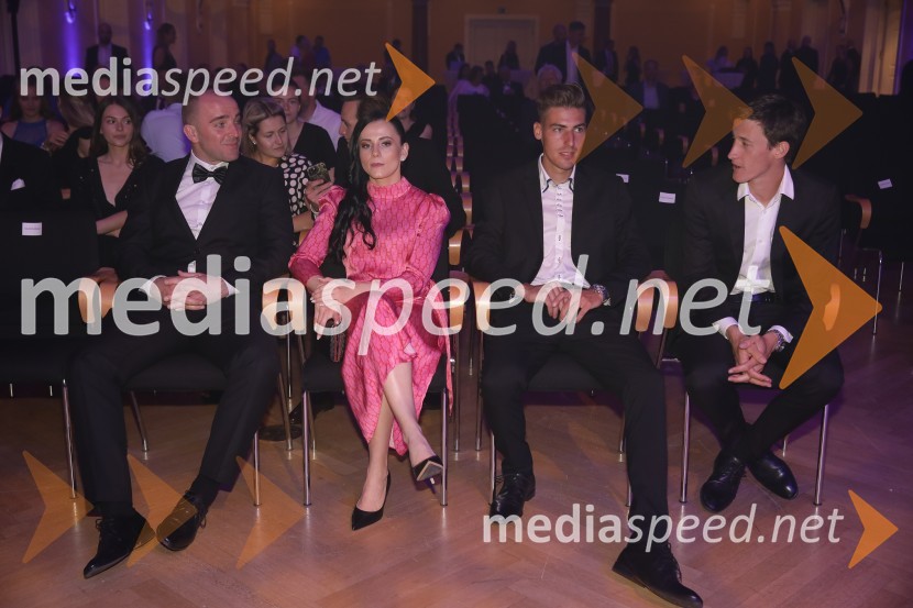  Željko Stević;  Gloria Kotnik, deskarka na snegu ;  Timi Zajc, smučarski skakalec;  Peter  Prevc, smučarski skakalecVečer šampionov Smučarske zveze Slovenije 2022