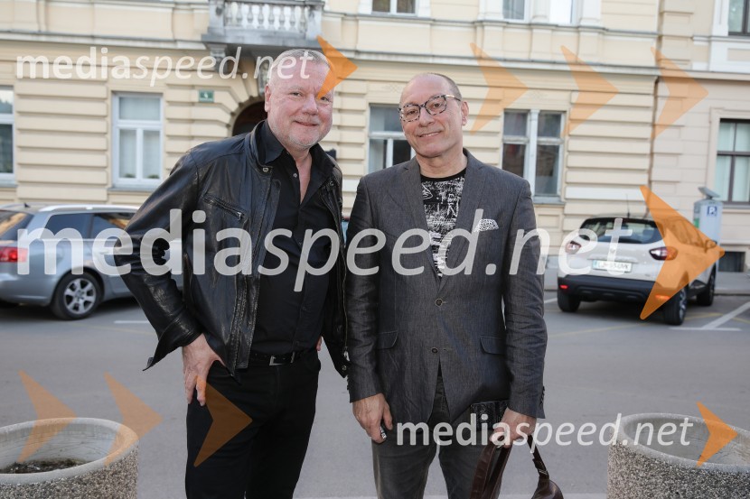  Staš Ravter, direktor SNG Opera in balet Ljubljana;  Igor Bratož, novinarThe sound, premiera kozmične opere