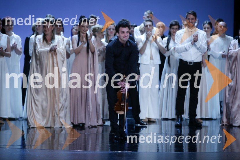  Domen Lorenz, violinistThe sound, premiera kozmične opere