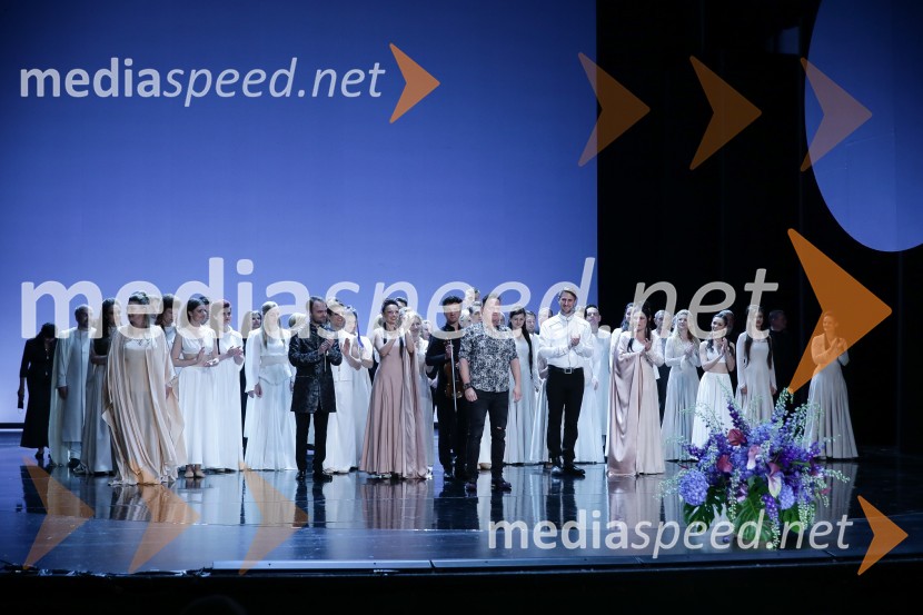 The sound, premiera kozmične opere