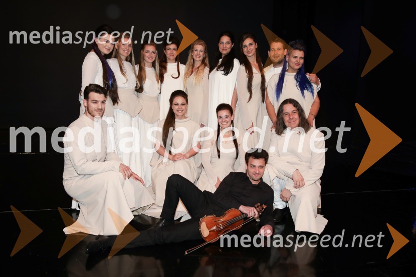 The sound, premiera kozmične opere