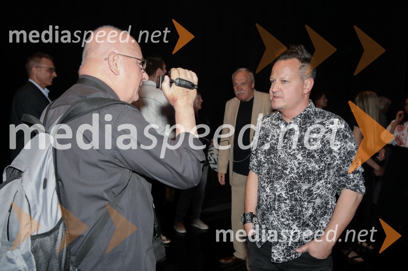  Rok Golob, skladatelj, dirigent in aranžer, King FooThe sound, premiera kozmične opere