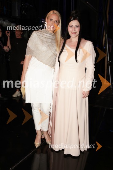  Katarina Habe, Katrinas;  Nuška Drašček, pevkaThe sound, premiera kozmične opere