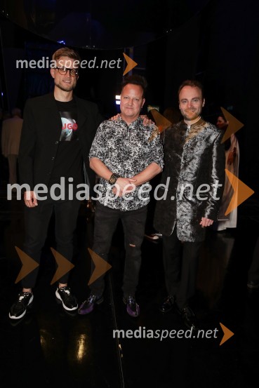  Jaša Koceli, režiser;  Rok Golob, skladatelj, dirigent in aranžer, King Foo;  Simon Dvoršak, dirigentThe sound, premiera kozmične opere