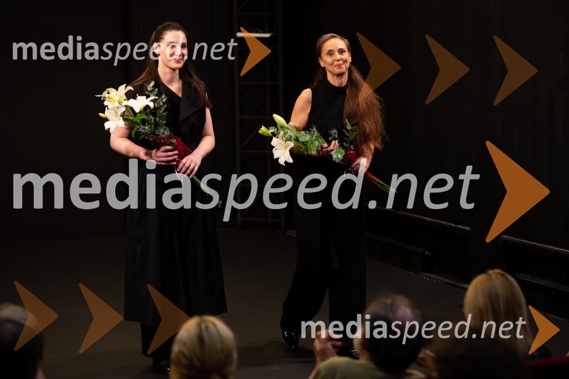  Maša Grošelj, igralka;  Lučka Počkaj, igralkaDolg, premiera drame SLG Celje