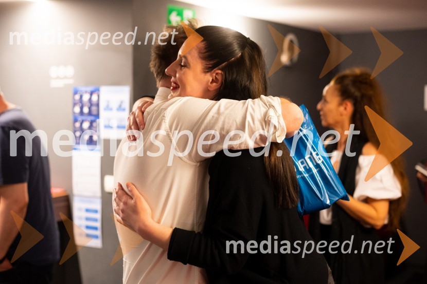  ... ;  Maša Grošelj, igralkaDolg, premiera drame SLG Celje