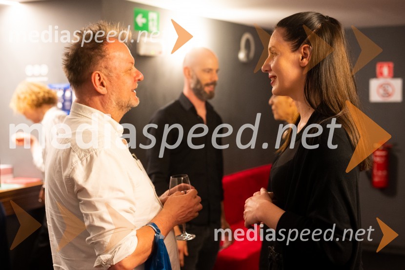  ... ;  Maša Grošelj, igralkaDolg, premiera drame SLG Celje