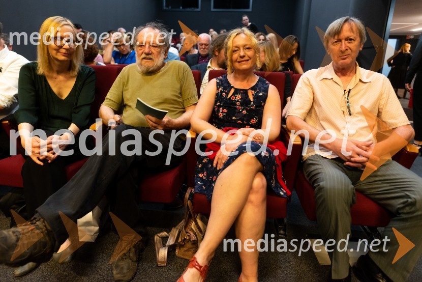  Petra Vidali, urednica kulture, Večer;  Zdravko Duša, pisec, urednik in prevajalec, vodja simpozija Moč povezav; mag. Tina Kosi, upravnica SLG Celje;  Alojz Svete, igralecDolg, premiera drame SLG Celje