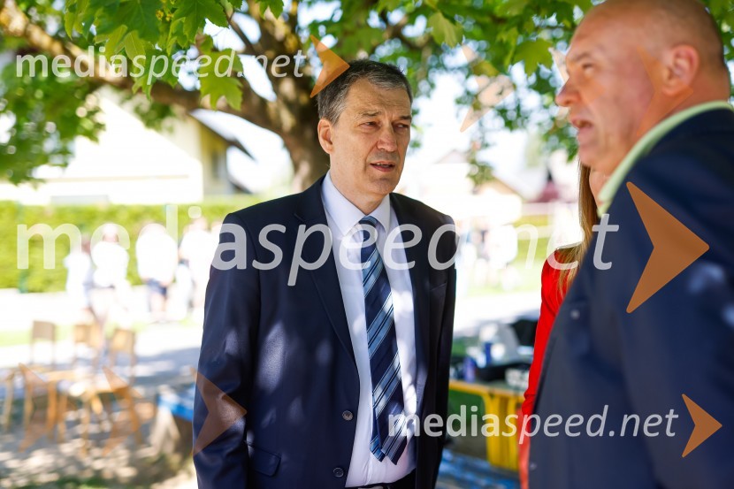 3D zebra odslej tudi pred OŠ Predoslje