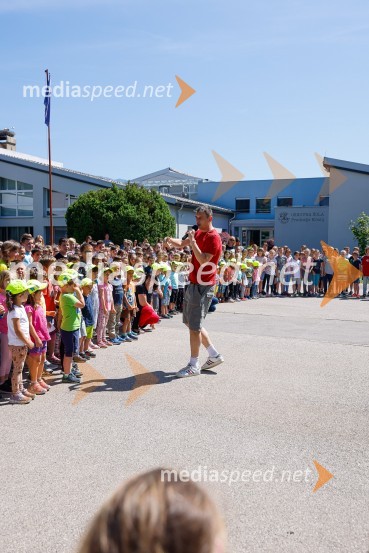 3D zebra odslej tudi pred OŠ Predoslje