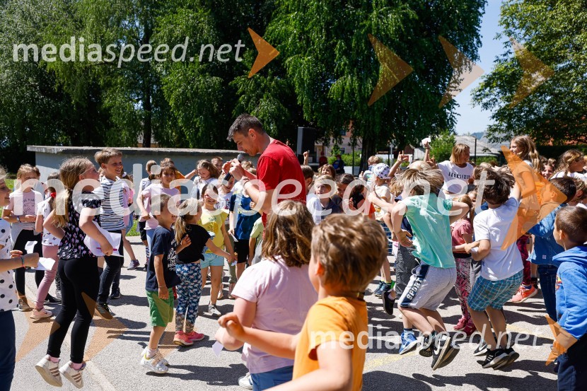 3D zebra odslej tudi pred OŠ Predoslje