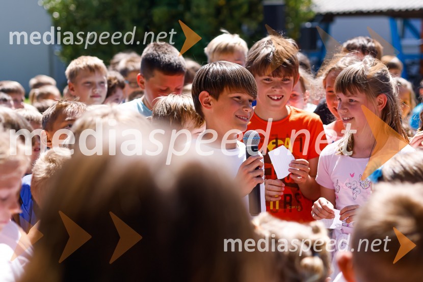 3D zebra odslej tudi pred OŠ Predoslje