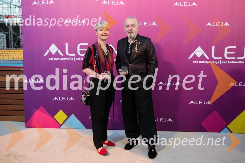  Nina Žnideršič, fotografinja;  Milan Gačanovič - Gacho, modni guruAleja, 2. rojstni dan