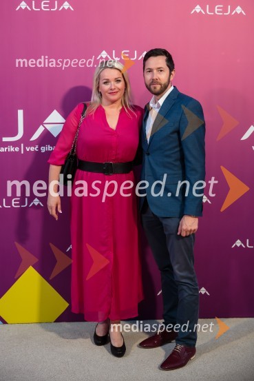 Aleja, 2. rojstni dan