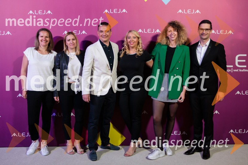 Aleja, 2. rojstni dan