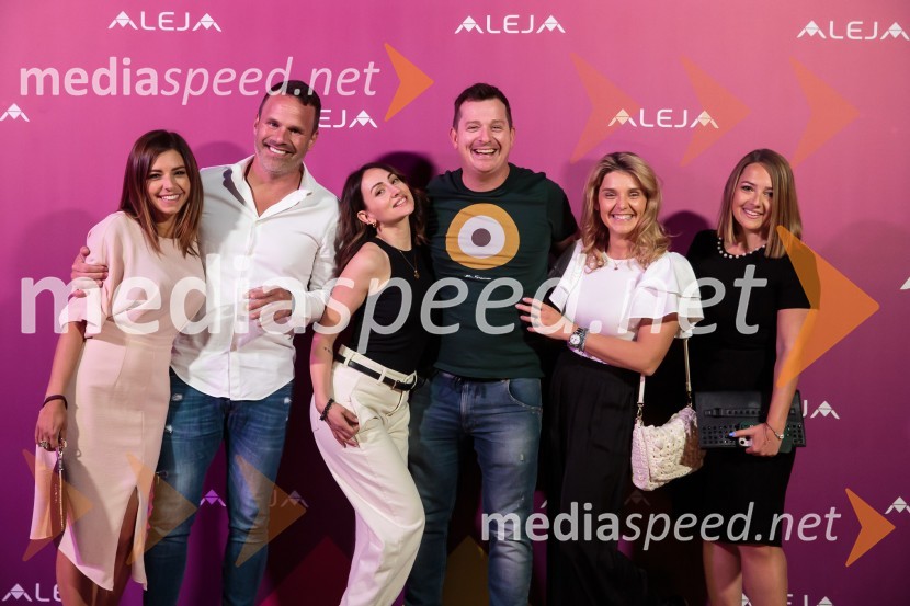 Aleja, 2. rojstni dan