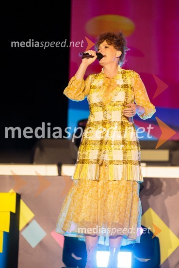  Martina Martensson, pevkaAleja, 2. rojstni dan