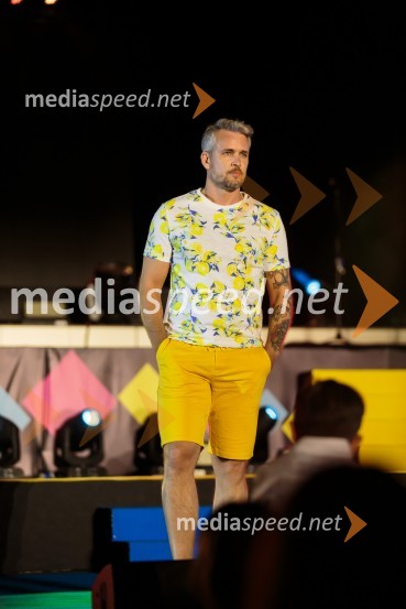 Aleja, 2. rojstni dan