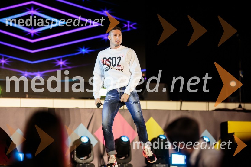  Tim Klemenčič, plesalecAleja, 2. rojstni dan