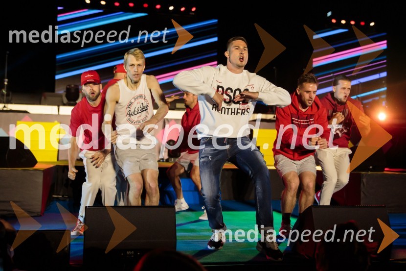  Tim Klemenčič, plesalecAleja, 2. rojstni dan