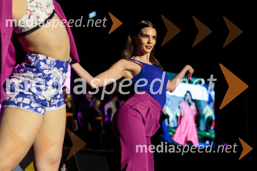 Aleja, 2. rojstni dan