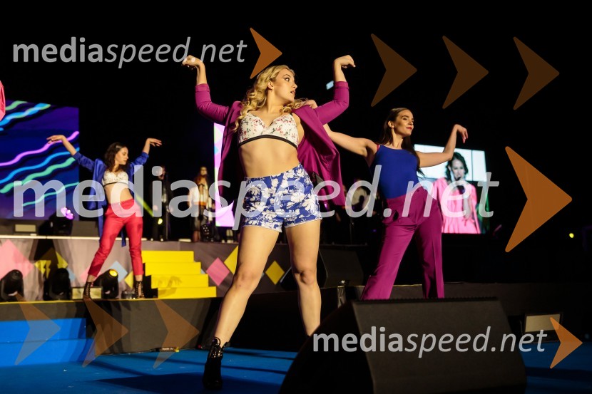 Aleja, 2. rojstni dan