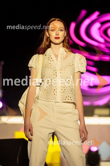 Aleja, 2. rojstni dan