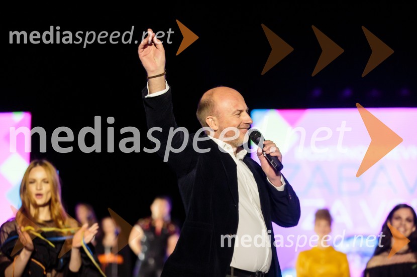 Aleja, 2. rojstni dan