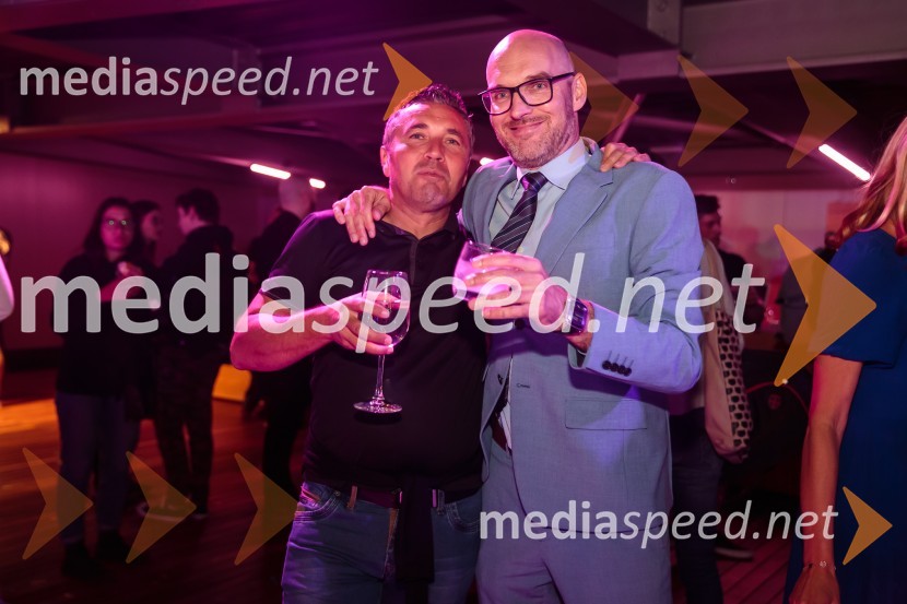 Aleja, 2. rojstni dan