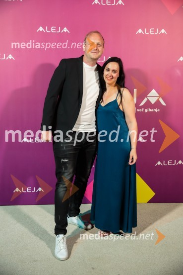 Aleja, 2. rojstni dan