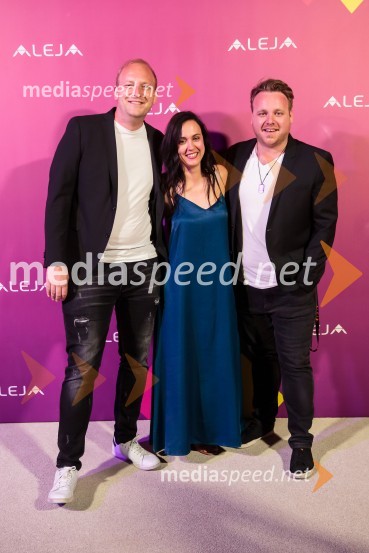 Aleja, 2. rojstni dan