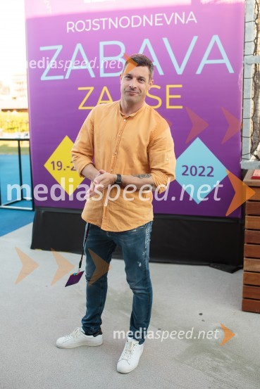  Klemen Bučan, radijski voditelj, stand-up komik, DJAleja, 2. rojstni dan
