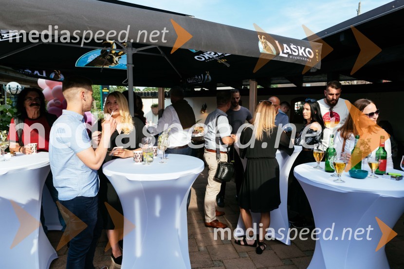 15. let delovanja nepremičninske agentke Mojce Žižek Mesarec