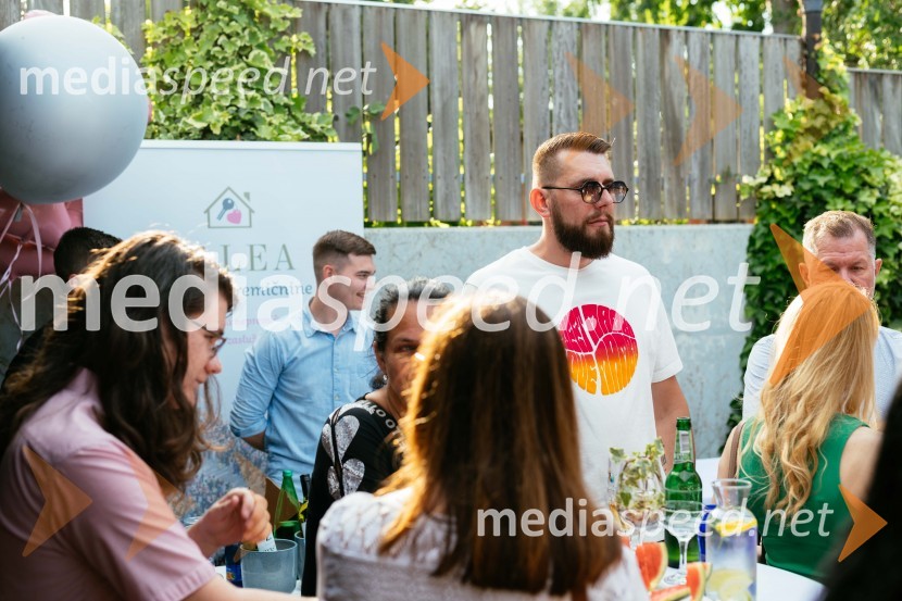 15. let delovanja nepremičninske agentke Mojce Žižek Mesarec