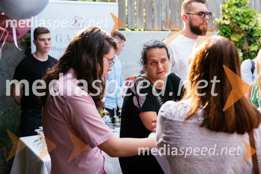 15. let delovanja nepremičninske agentke Mojce Žižek Mesarec