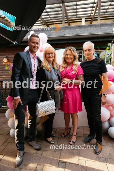  Primož Mesarec, Galea nepremičnine;  Melita  Petelin, mestna svetnica, Lista Melite Petelin;  Mojca Žižek Mesarec, nepremičninska agentka, Galea;  Igor Petelin, podjetnik15. let delovanja nepremičninske agentke Mojce Žižek Mesarec