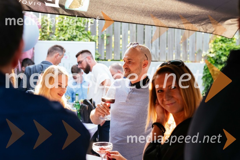 15. let delovanja nepremičninske agentke Mojce Žižek Mesarec