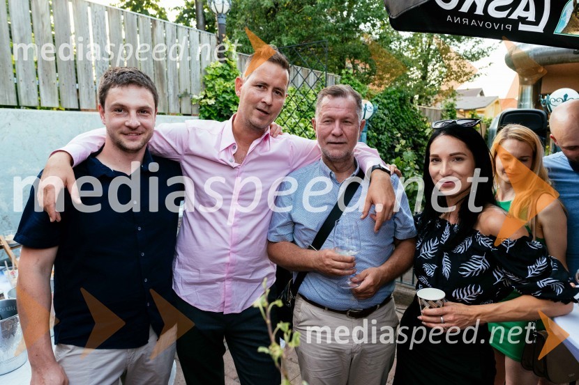  ... ;  Primož Mesarec, Galea nepremičnine;  Andrej Okreša, novinar;  Tina Dukič, osebna trenerka15. let delovanja nepremičninske agentke Mojce Žižek Mesarec